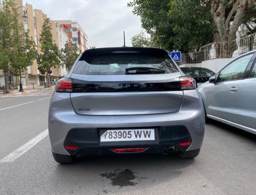 Location Peugeot 208 à Rabat